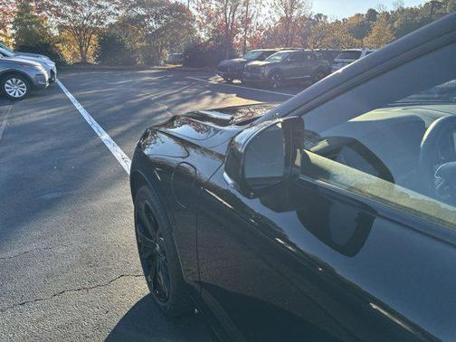 2024 Volvo XC60 Recharge Plug-In Hybrid T8 Ultimate Black Edition