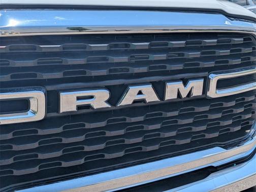 2023 RAM 2500 Big Horn Crew Cab 4x4 6'4' Box