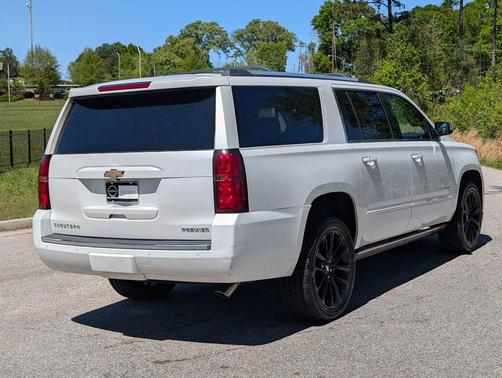 2019 Chevrolet Suburban Premier