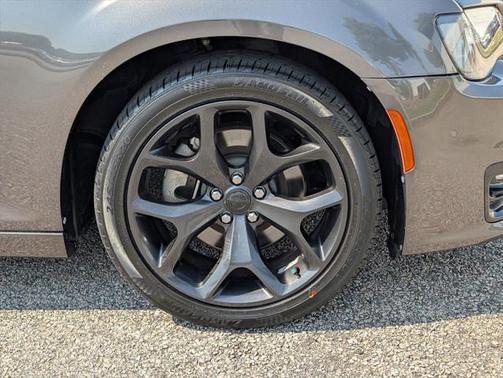 2021 Chrysler 300 S