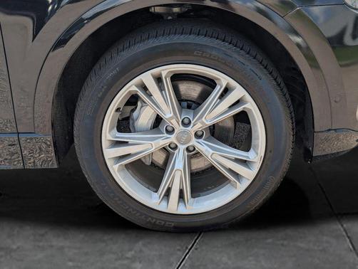 2019 Audi Q8 3.0T Premium