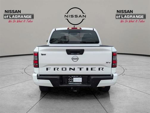 2022 Nissan Frontier SV