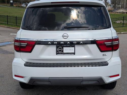 2023 Nissan Armada SL 2WD