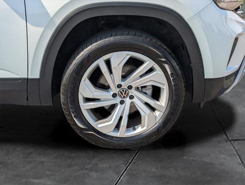 2021 Volkswagen Atlas 3.6L SE w/Technology