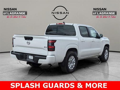 2024 Nissan Frontier SV