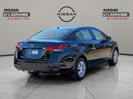 2025 Nissan Versa 1.6 S