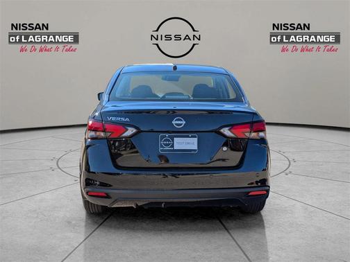 2025 Nissan Versa 1.6 S