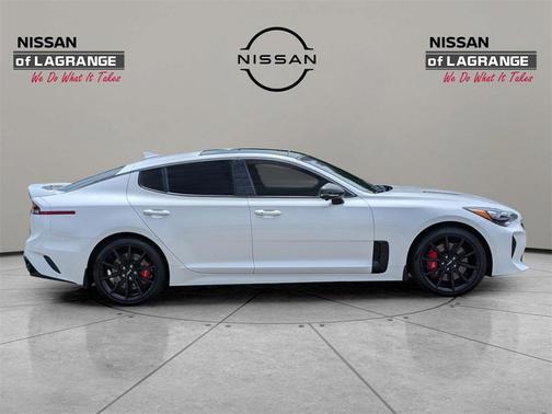 2022 Kia Stinger GT2