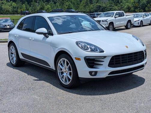 2018 Porsche Macan Base