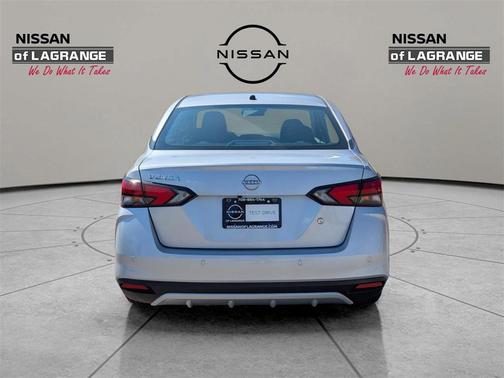 2025 Nissan Versa 1.6 S