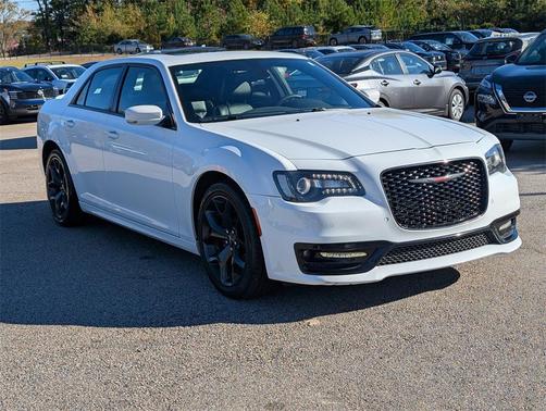 2022 Chrysler 300 S