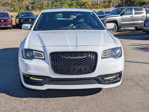 2022 Chrysler 300 S