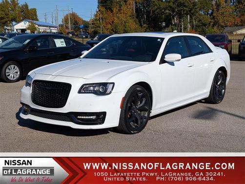 2022 Chrysler 300 S