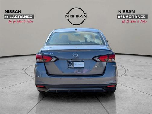 2025 Nissan Versa 1.6 S