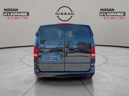 2020 Mercedes-Benz Metris Base