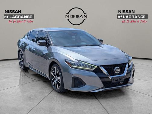 Gun Metallic 2022 Nissan Maxima SV Xtronic CVT