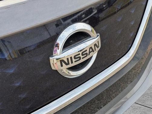 2022 Nissan Leaf SV PLUS 62 kWh