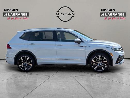 2022 Volkswagen Tiguan 2.0T SEL R-Line 4MOTION