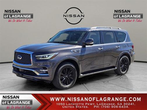 2022 INFINITI QX80 Luxe