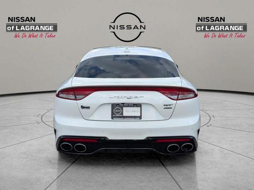 Snow White Pearl 2022 Kia Stinger GT1
