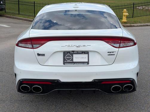 Snow White Pearl 2022 Kia Stinger GT1