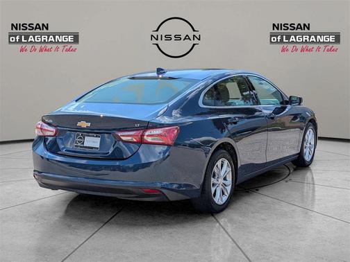 2022 Chevrolet Malibu FWD LT