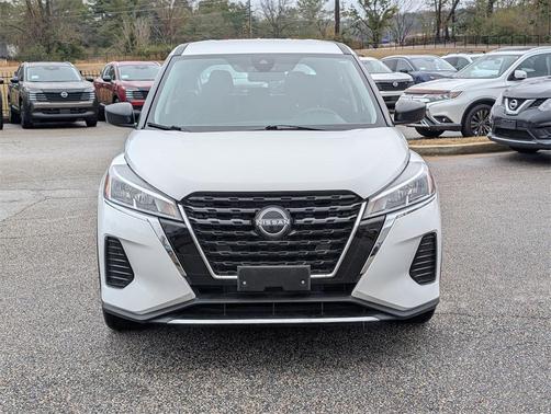 2023 Nissan Kicks S