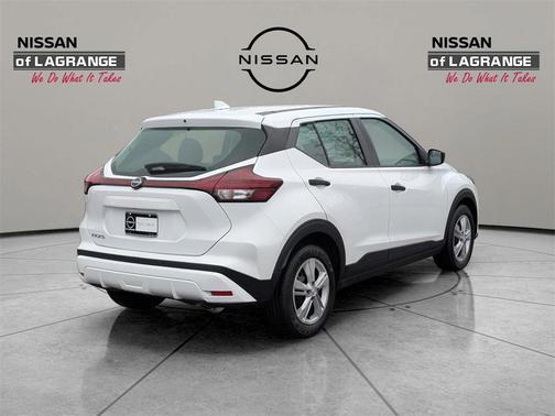 2023 Nissan Kicks S