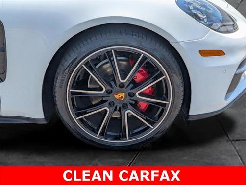 2018 Porsche Panamera Base