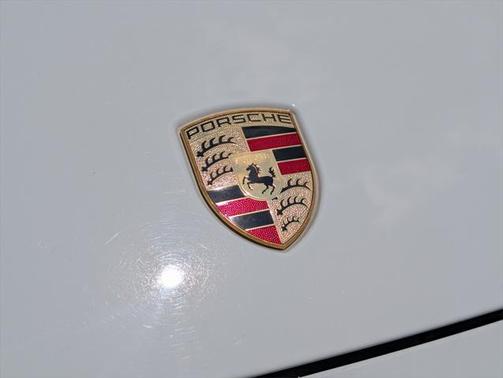 2018 Porsche Panamera Base