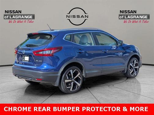 2022 Nissan Rogue Sport SL