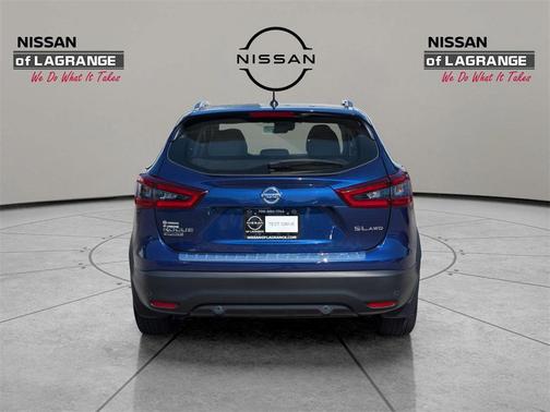 2022 Nissan Rogue Sport SL