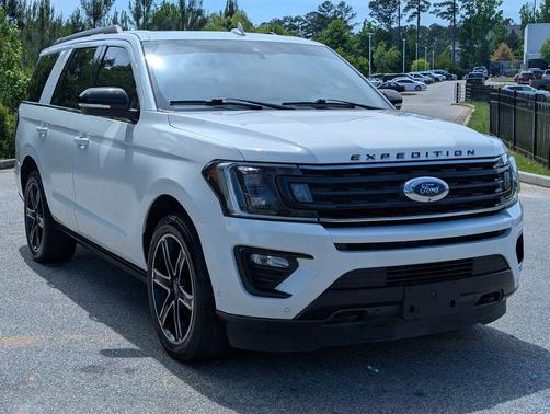 Star White Metallic Tri-Coat 2021 Ford Expedition Limited