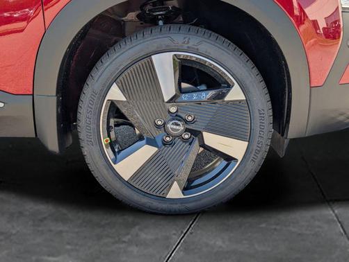 Scarlet Ember Tintcoat 2025 Nissan Kicks SR