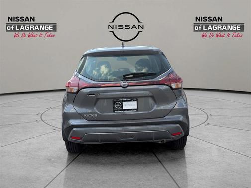 2025 Nissan Kicks S