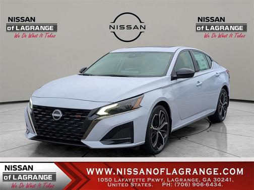 2025 Nissan Altima SR FWD