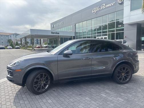 2021 Porsche Cayenne Base