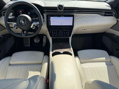2023 Maserati Grecale Modena