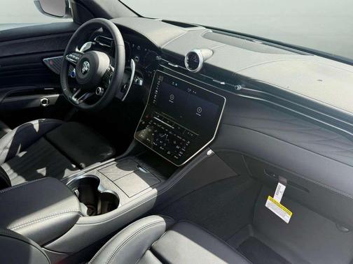 2026 Maserati Grecale Modena