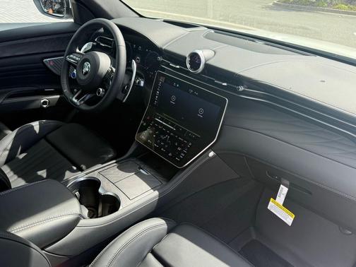 2026 Maserati Grecale Modena