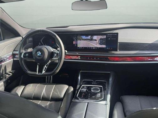 Black Sapphire Metallic 2024 BMW 740 xDrive