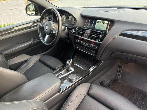 2018 BMW X4 M40i