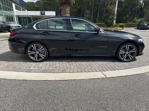2024 BMW 330 330i