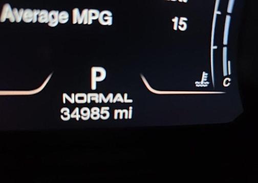 Bianco 2023 Maserati Levante GT