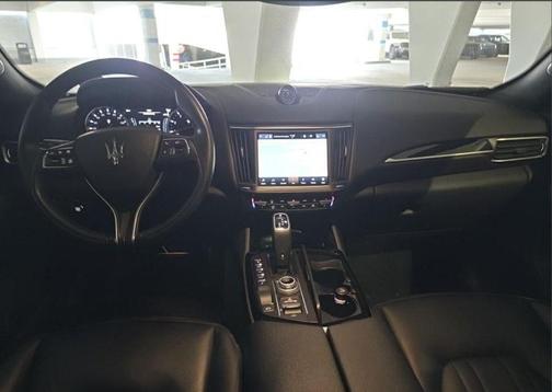 Bianco 2023 Maserati Levante GT