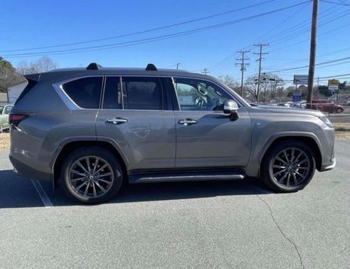 2024 Lexus LX 600 F SPORT