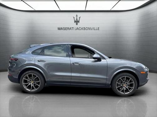 2021 Porsche Cayenne Base