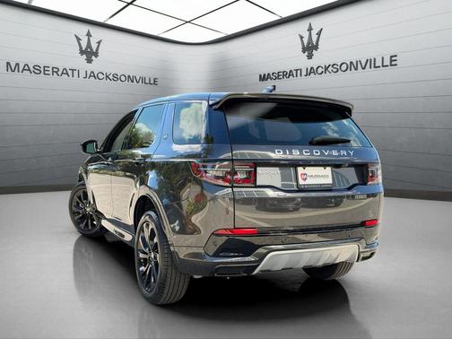 2025 Land Rover Discovery Sport S