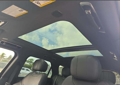 2024 Land Rover Range Rover Sport SE