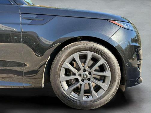 2024 Land Rover Range Rover Sport SE